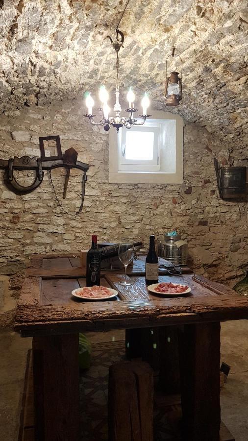 B&B Taverna Paradiso SantʼAmbrogio di Valpolicella Extérieur photo